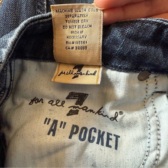 Vintage 7 For All Mankind A Pocket Dark Wash Jeans size 28 - Picture 8 of 9